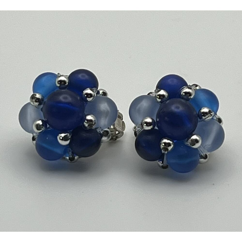 Vintage Blues & Sliver Beaded Costume Clip On Cluster Statement Earrings
